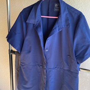 Figs navy top button up xxl